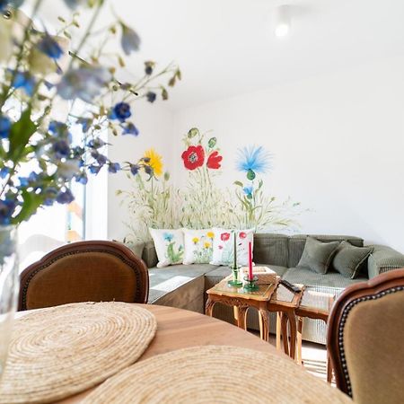 Cztery Pory Roku Apartment Wiele Luaran gambar