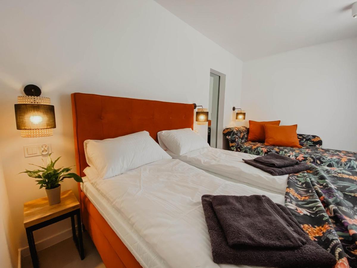 Cztery Pory Roku Apartment Wiele Luaran gambar
