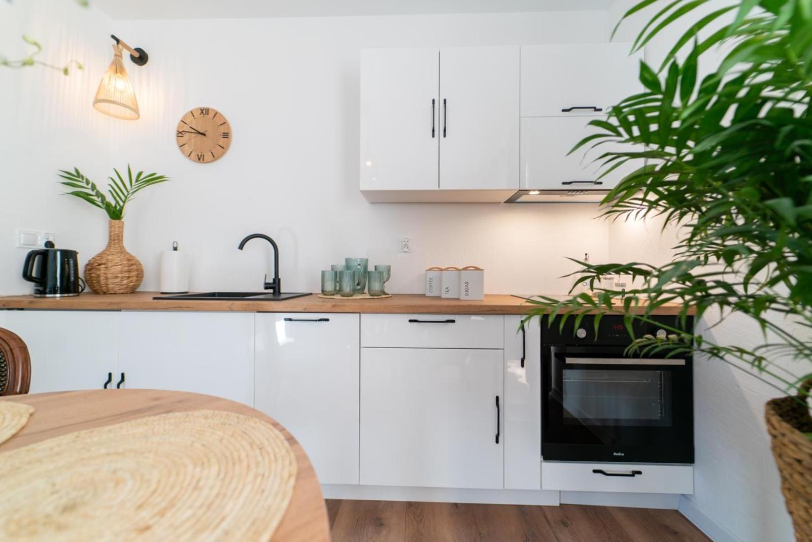 Cztery Pory Roku Apartment Wiele Luaran gambar