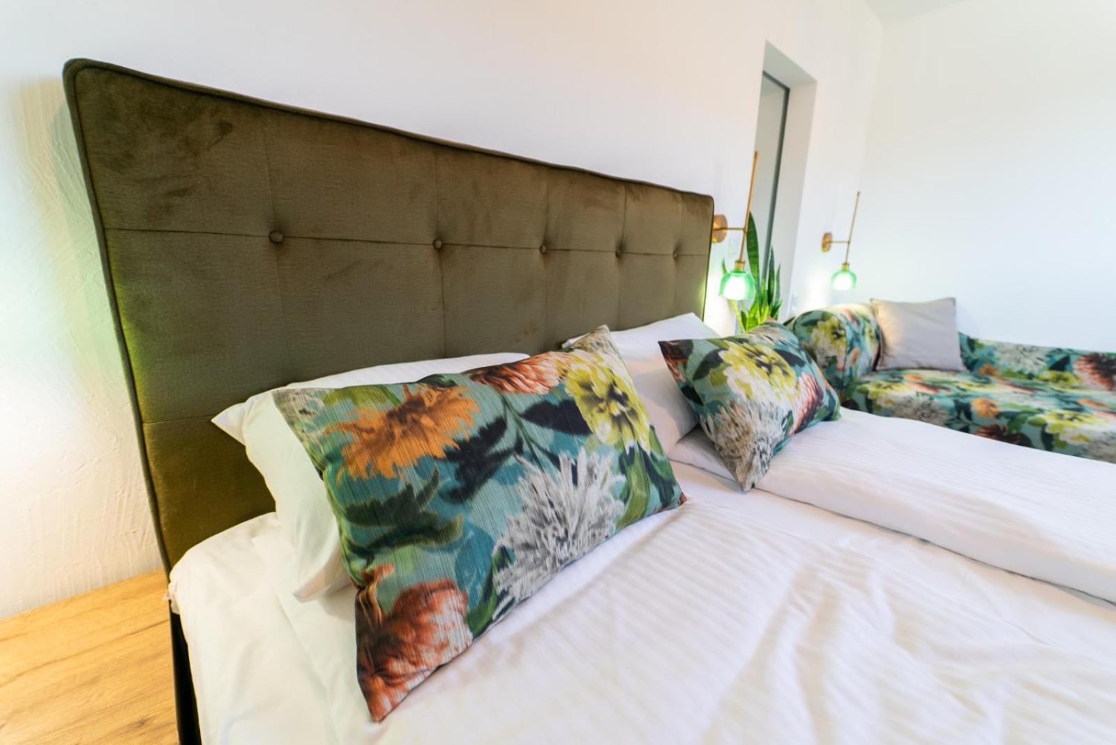 Cztery Pory Roku Apartment Wiele Luaran gambar