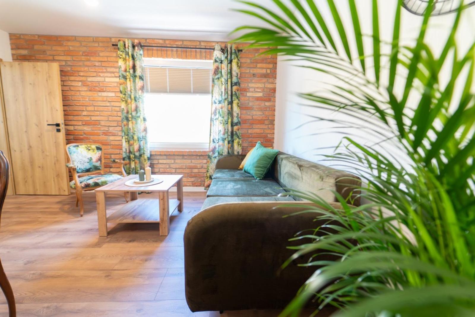 Cztery Pory Roku Apartment Wiele Luaran gambar